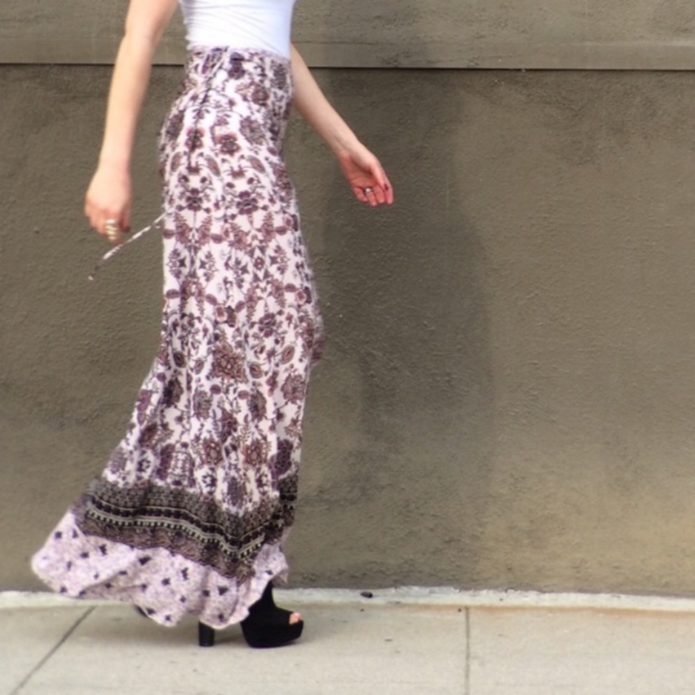 Maxi skirt